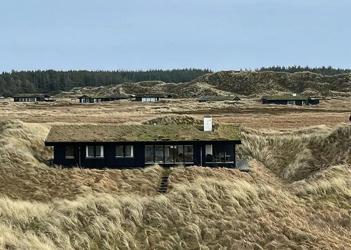 Wooden House In The Dunes Close To The Sea Сasa de vacaciones *